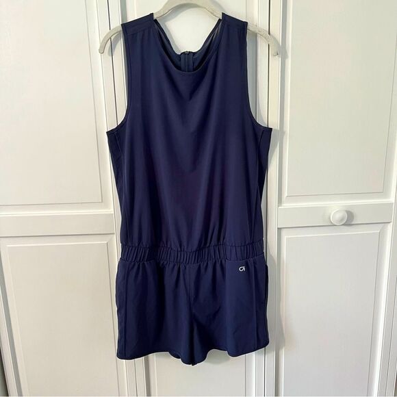 GAP GapFit Sleeveless Romper w Pockets Mesh Details Navy Blue Size Medium Comfy! - Picture 1 of 12